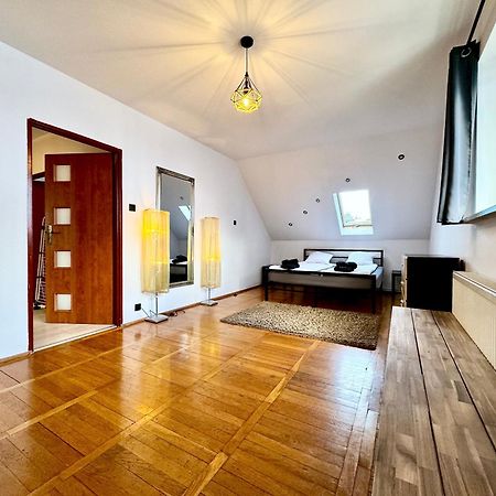 Domek Monte Black Z Jacuzzi I Sauna Finska Stronie Slaskie Bagian luar foto
