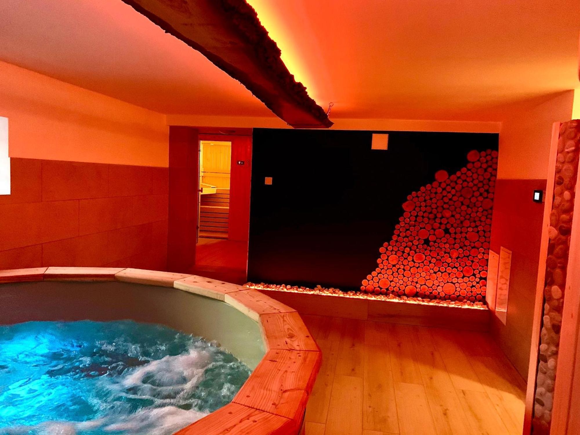 Domek Monte Black Z Jacuzzi I Sauna Finska Stronie Slaskie Bagian luar foto