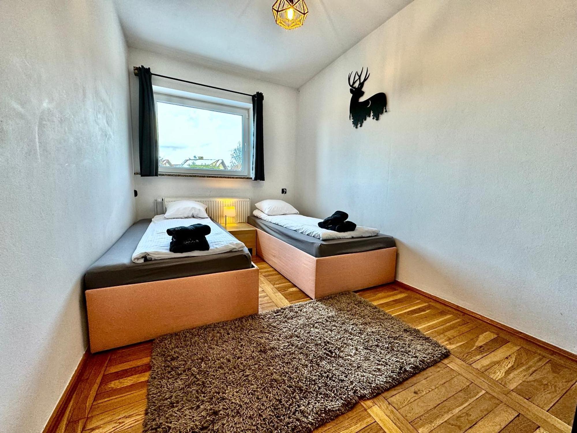 Domek Monte Black Z Jacuzzi I Sauna Finska Stronie Slaskie Bagian luar foto